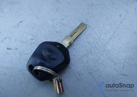 2002 Porsche Boxster z USA, uszkodzony, nr VIN WP0CA29892U623935